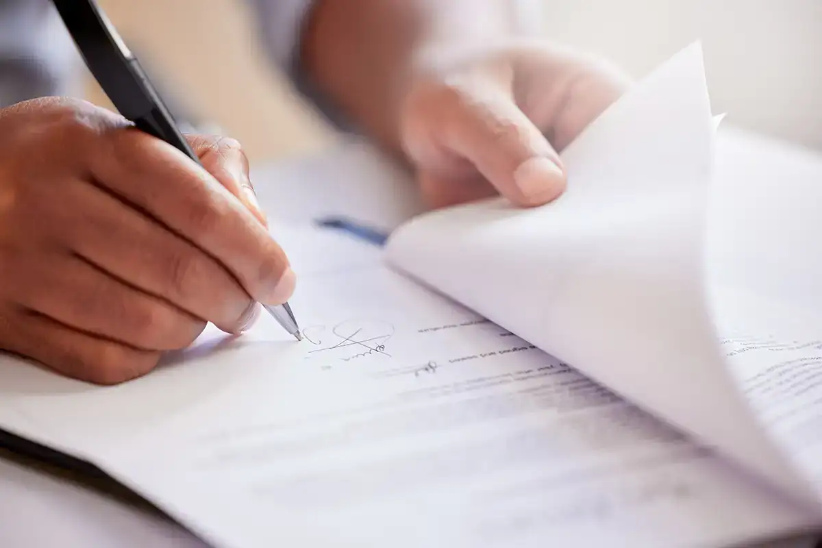 MIS - UAE Law About Signed Documents